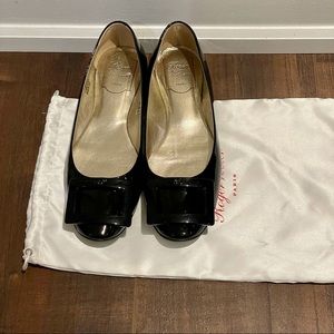 Roger Vivier Black Patent Gommette Flats